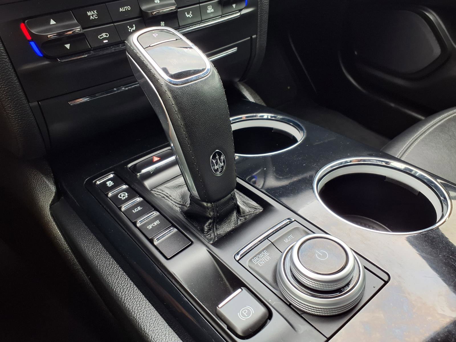 Used 2022 Maserati Ghibli Modena RWD image 14