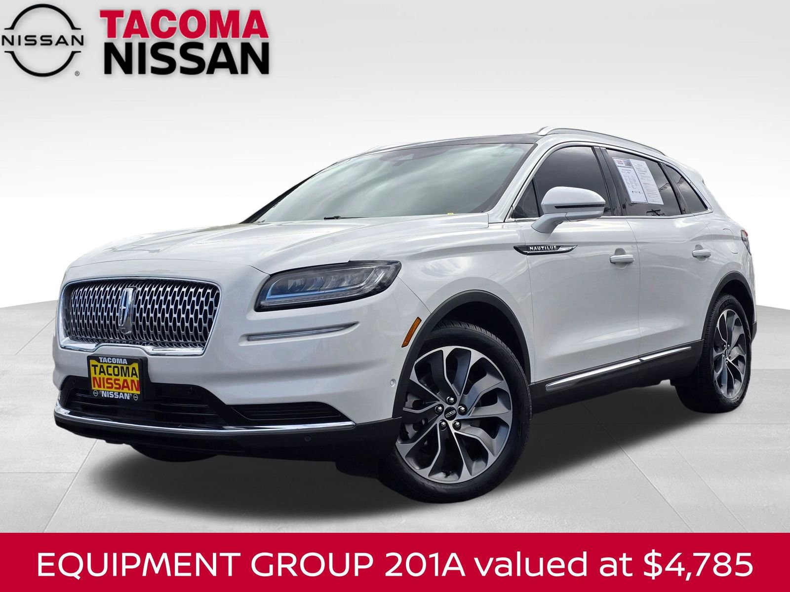 Used 2022 Lincoln Nautilus Reserve w/ Equipment Group 201A image 1