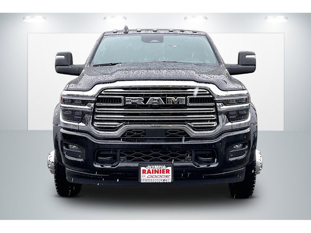 Used 2026 RAM 5500 4x4 Crew Cab w/ Laramie Trim Package image 3