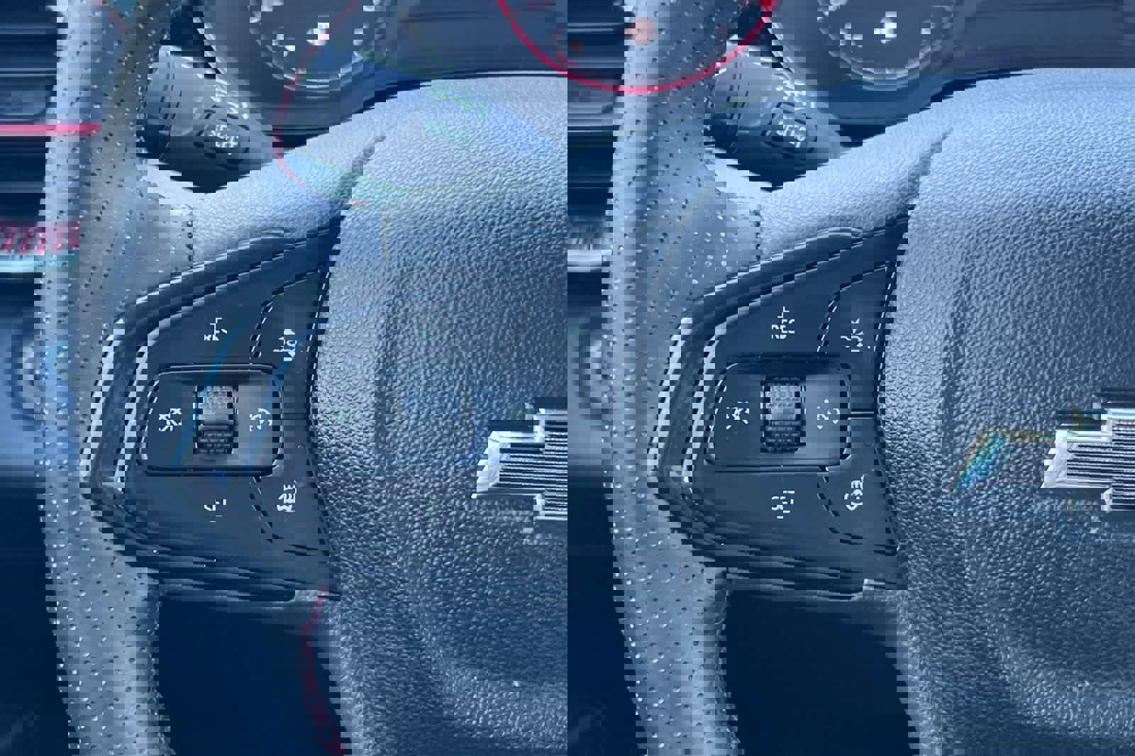 Used 2024 Chevrolet Trax RS image 24