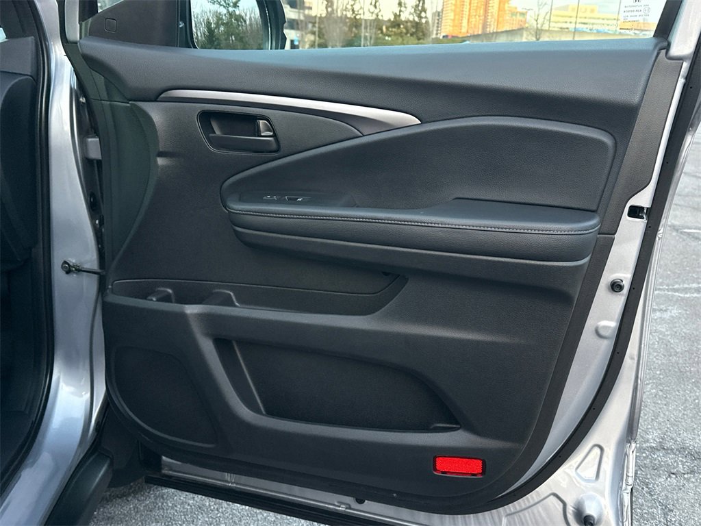 Used 2022 Honda Passport EX-L image 13