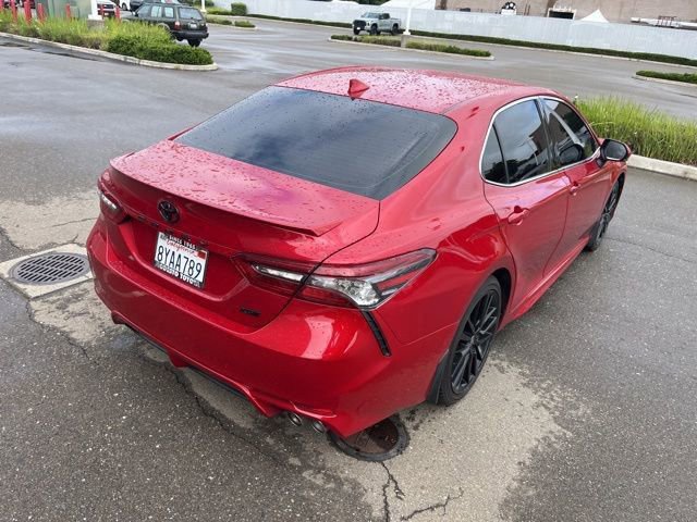 Used 2021 Toyota Camry XSE image 7