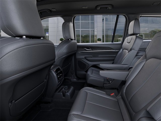 New 2025 Jeep Grand Cherokee L Limited w/ Trailer Tow Package image 23