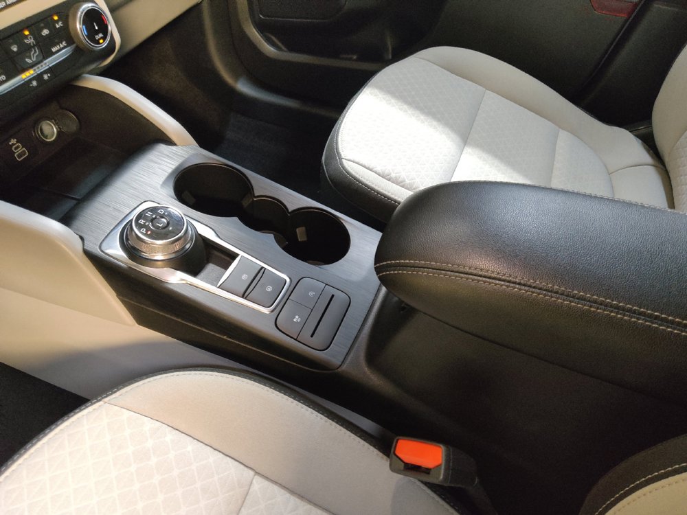 Used 2025 Ford Escape Active FWD image 26