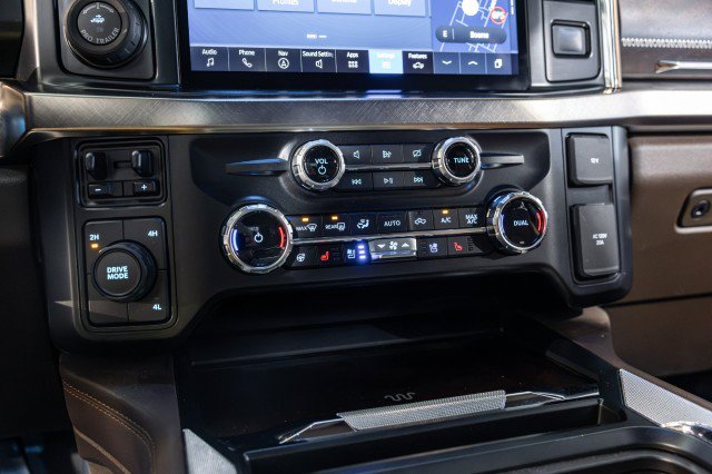 Used 2023 Ford F350 King Ranch w/ Chrome Package AWD/4WD image 52