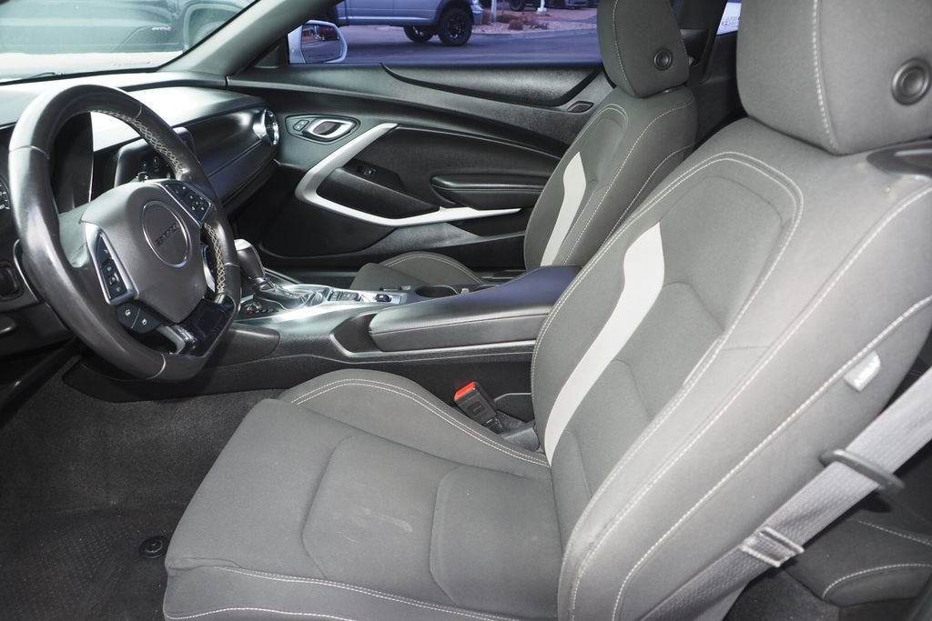 Used 2020 Chevrolet Camaro LS image 13