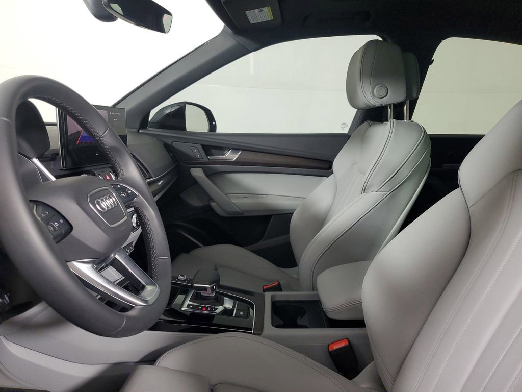 Used 2024 Audi Q5 2.0T Premium image 22