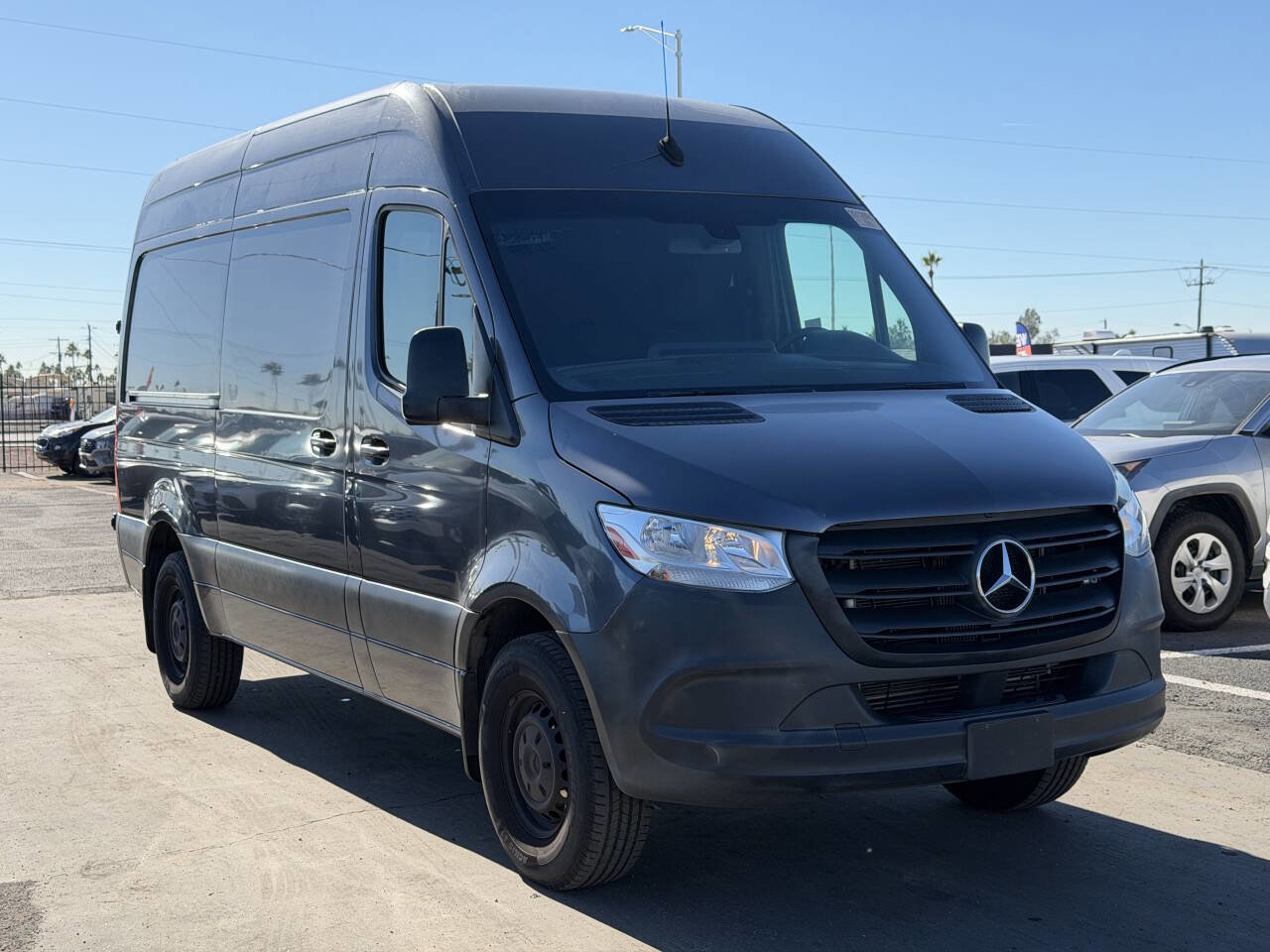 Used 2021 Mercedes-Benz Sprinter 2500 w/ Driver Convenience Package image 18