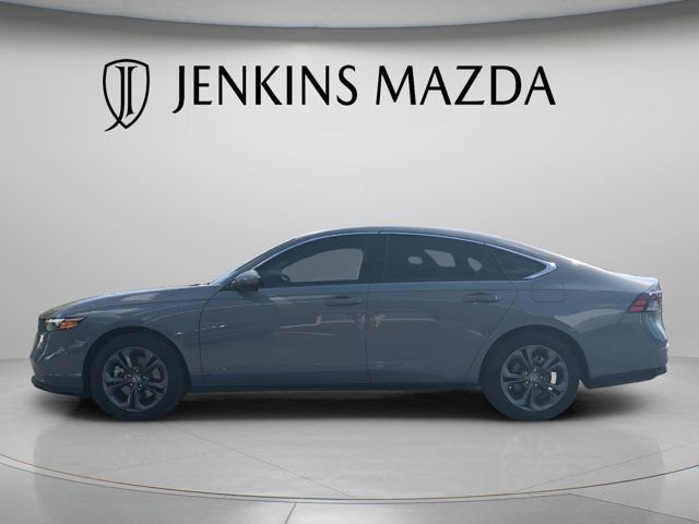 Used 2024 Honda Accord EX-L image 7