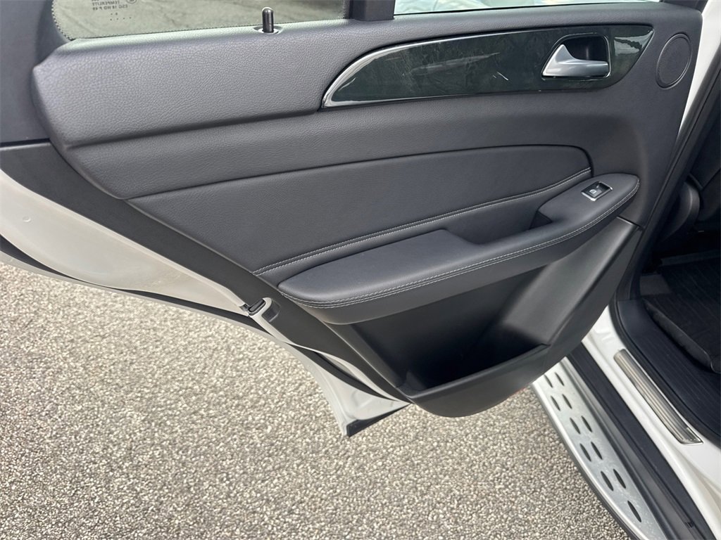 Used 2017 Mercedes-Benz GLE 350 w/ Premium 1 Package image 21