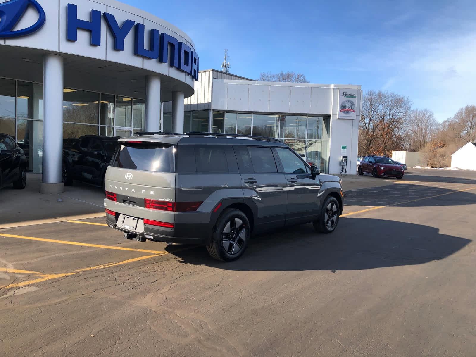 New 2026 Hyundai Santa Fe SEL w/ Tow & Go Package AWD/4WD image 2