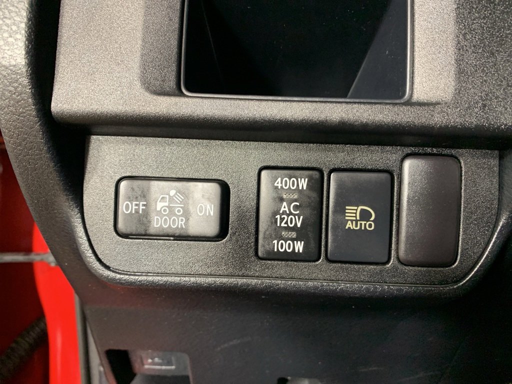 Used 2019 Toyota Tacoma TRD Sport image 17