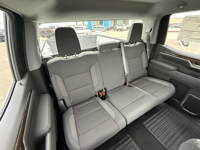 New 2026 GMC Sierra 1500 SLE image 31