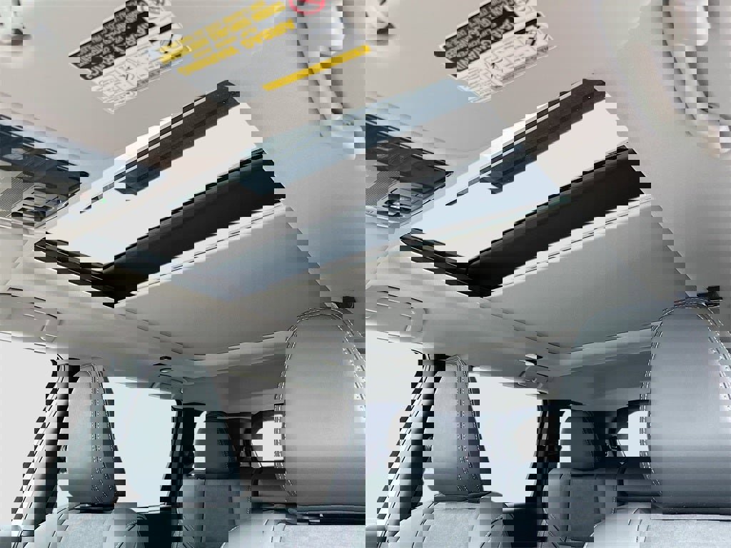 New 2025 Mitsubishi Outlander Trail Edition image 23