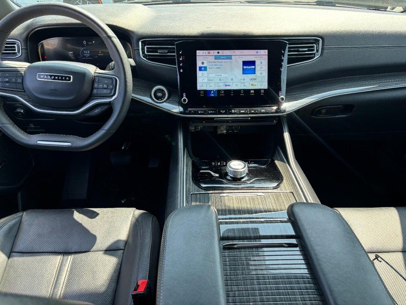 Used 2022 Jeep Wagoneer Series II AWD/4WD image 14