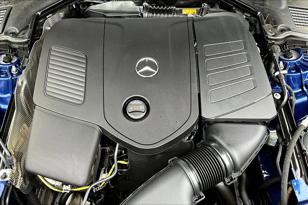 Used 2024 Mercedes-Benz CLE 300 4MATIC Coupe image 34