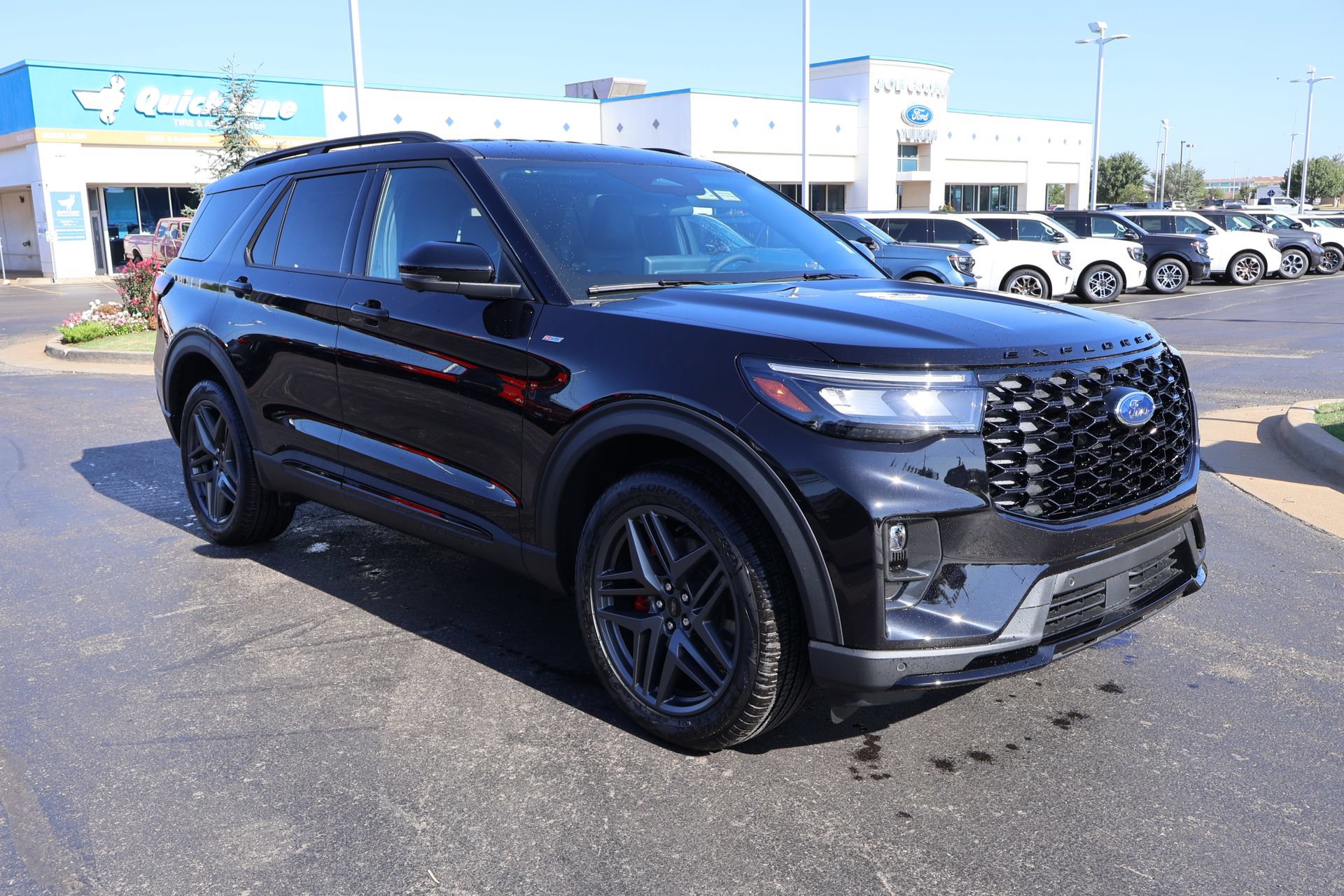 New 2026 Ford Explorer ST-Line w/ ST-Line Street Pack