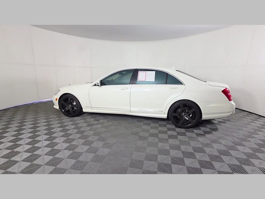 Used 2011 Mercedes-Benz S 550 4MATIC image 46