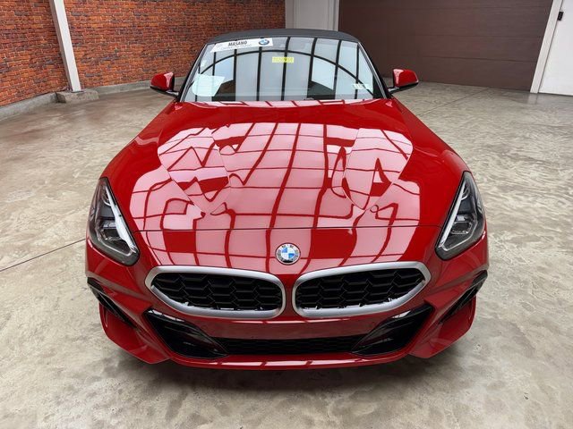 Certified 2023 BMW Z4 sDrive30i w/ Dynamic Handling Package image 8