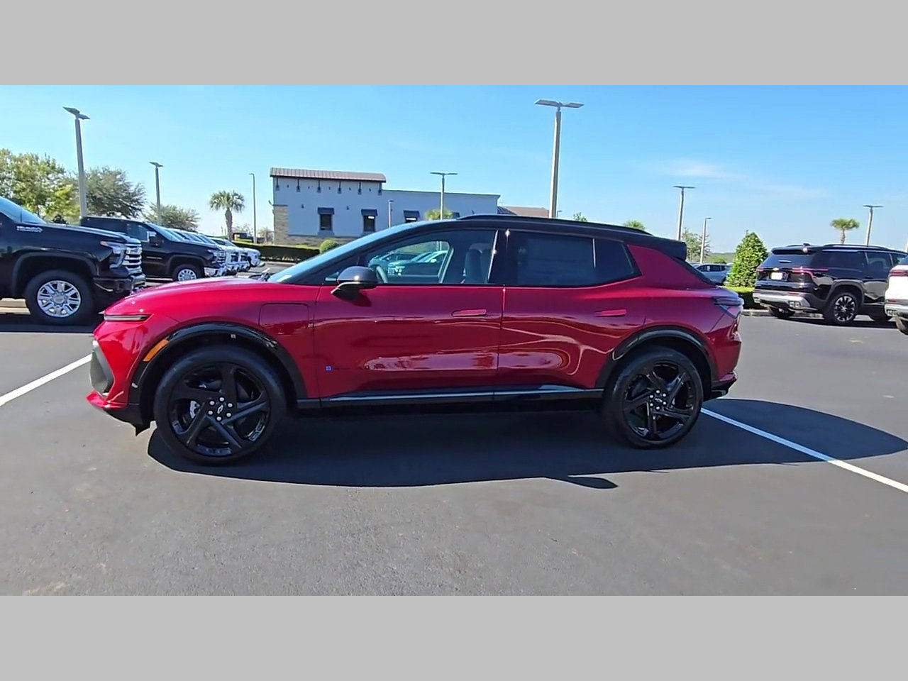 New 2026 Chevrolet Equinox EV RS image 16