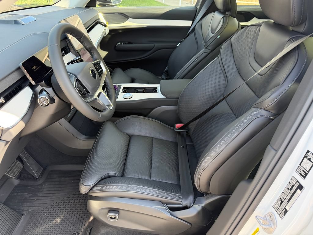 New 2026 Volvo EX90 Ultra AWD/4WD image 17