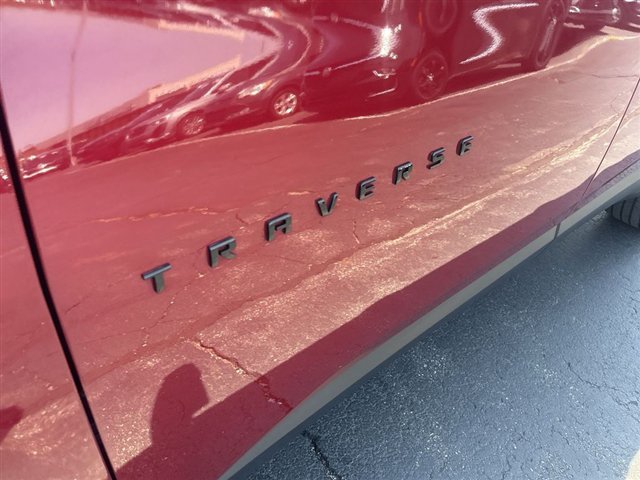 Certified 2019 Chevrolet Traverse LT FWD image 30