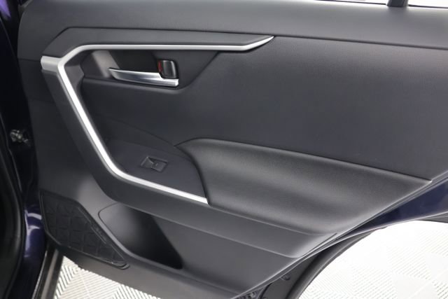 Used 2025 Toyota RAV4 XLE w/ Convenience Package image 28