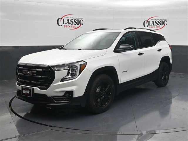Used 2022 GMC Terrain AT4 w/ Infotainment Package II image 3