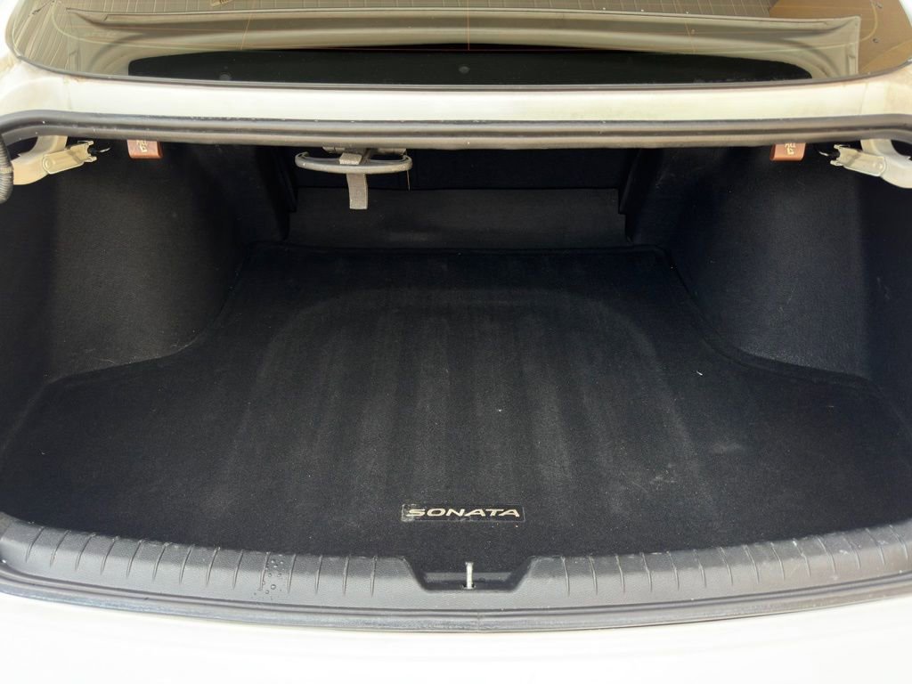 Used 2023 Hyundai Sonata Limited w/ Cargo Package FWD image 19