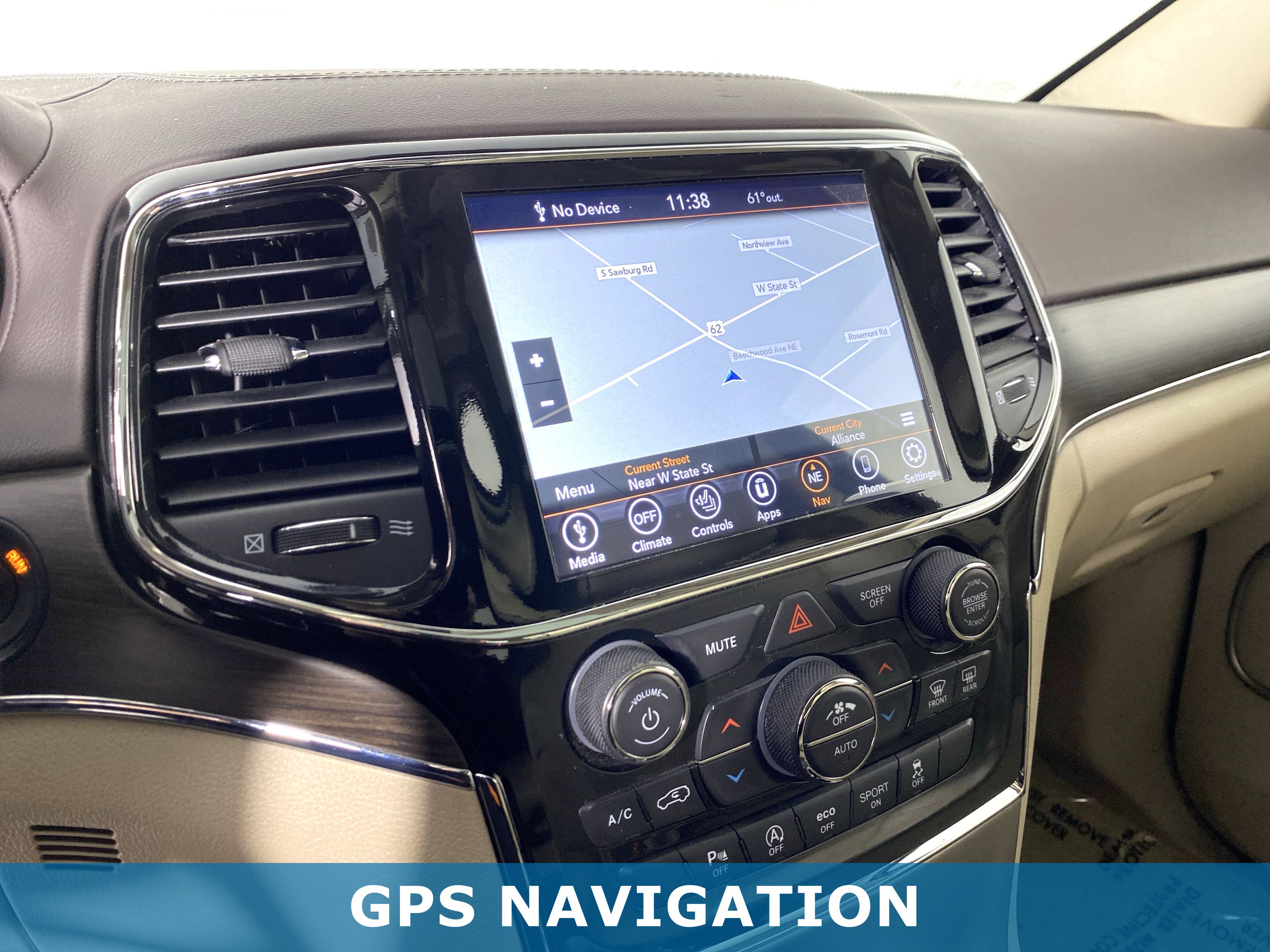 Used 2021 Jeep Grand Cherokee Overland image 4