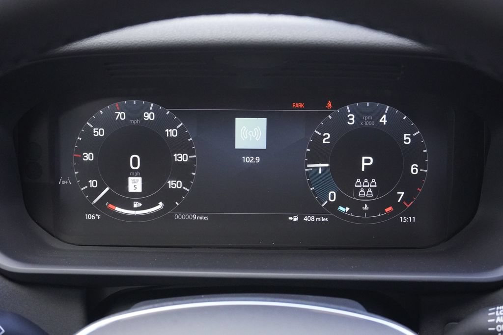 New 2026 Land Rover Discovery S AWD/4WD image 11