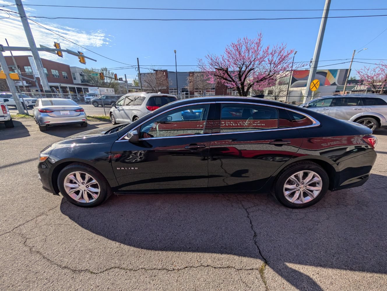 Used 2020 Chevrolet Malibu LT FWD image 9