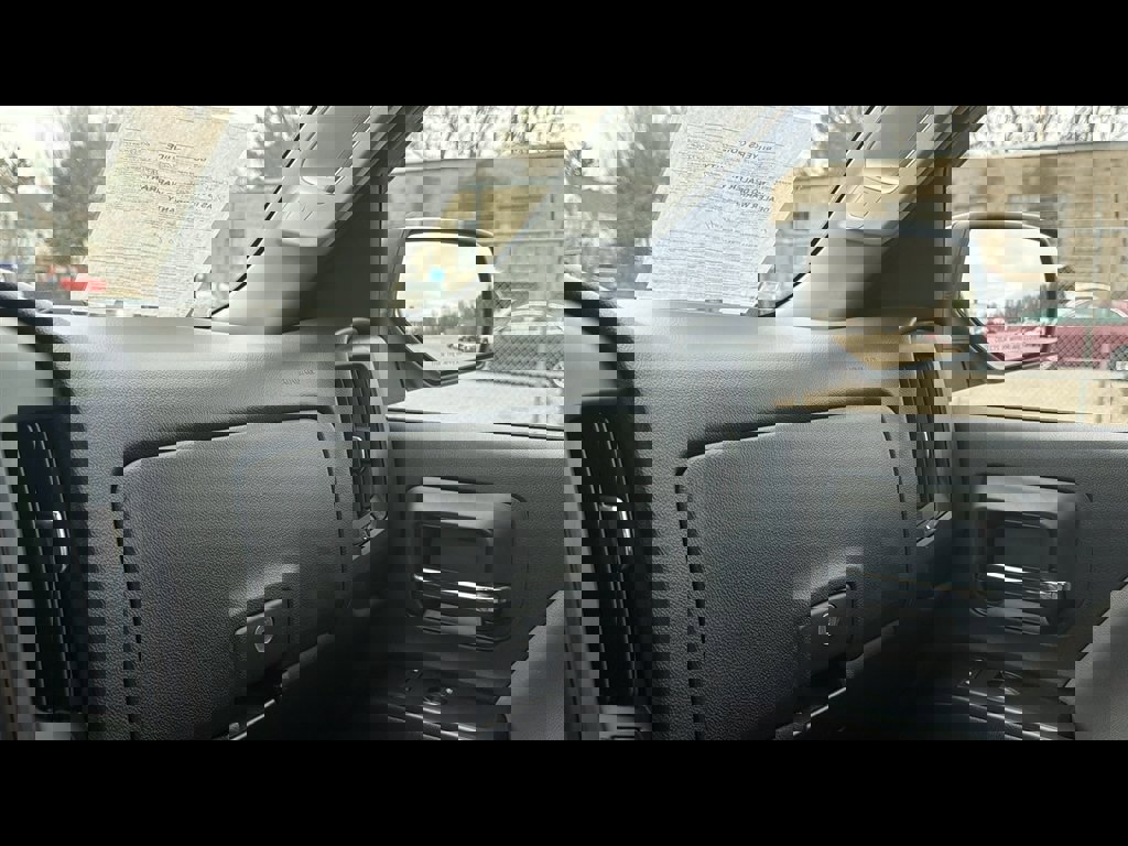 Used 2018 Chevrolet Silverado 1500 LS w/ Trailering Package AWD/4WD image 16