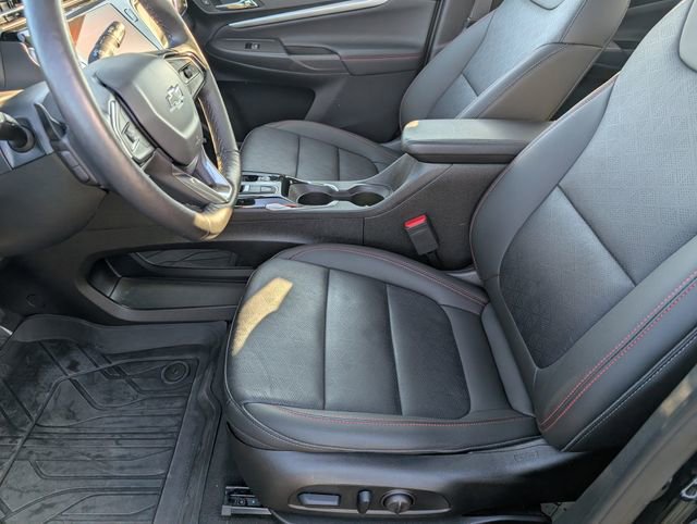 Used 2023 Chevrolet Bolt EUV Premier w/ Sun & Sound Package image 9