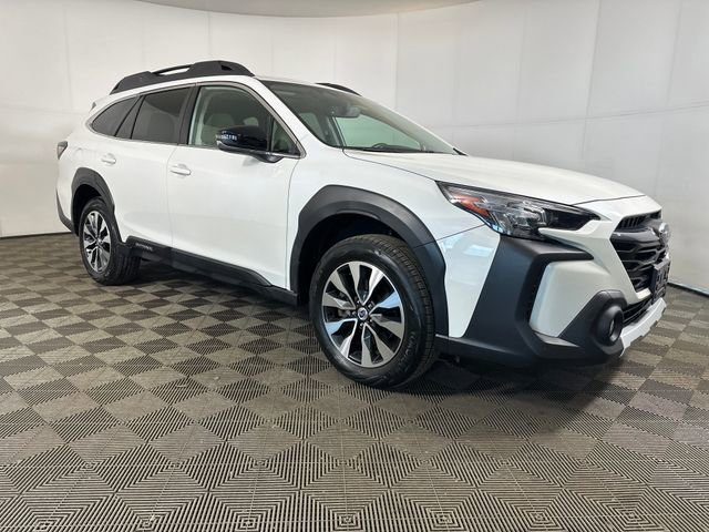 Used 2023 Subaru Outback Limited image 2