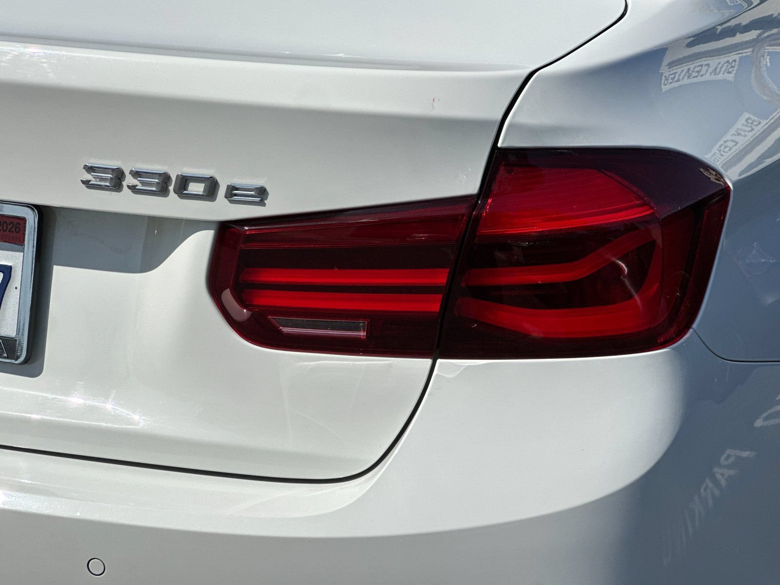 Used 2018 BMW 330e w/ Convenience Package RWD image 32