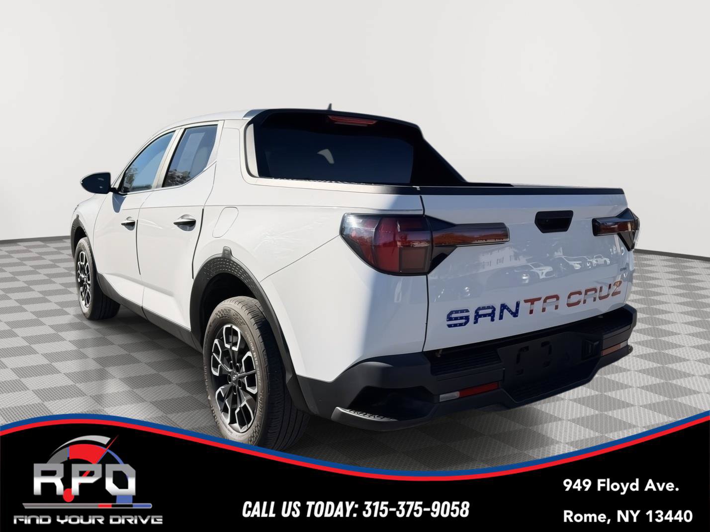 Used 2024 Hyundai Santa Cruz SEL AWD/4WD image 3