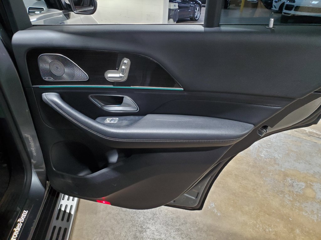 Used 2020 Mercedes-Benz GLE 350 4MATIC image 24