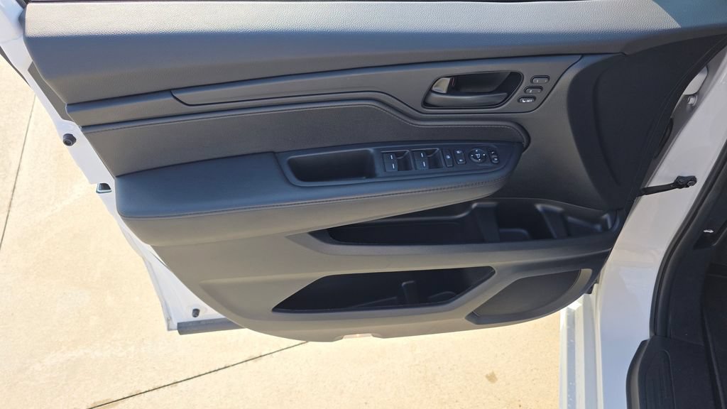 Certified 2025 Honda Odyssey Sport-L image 24