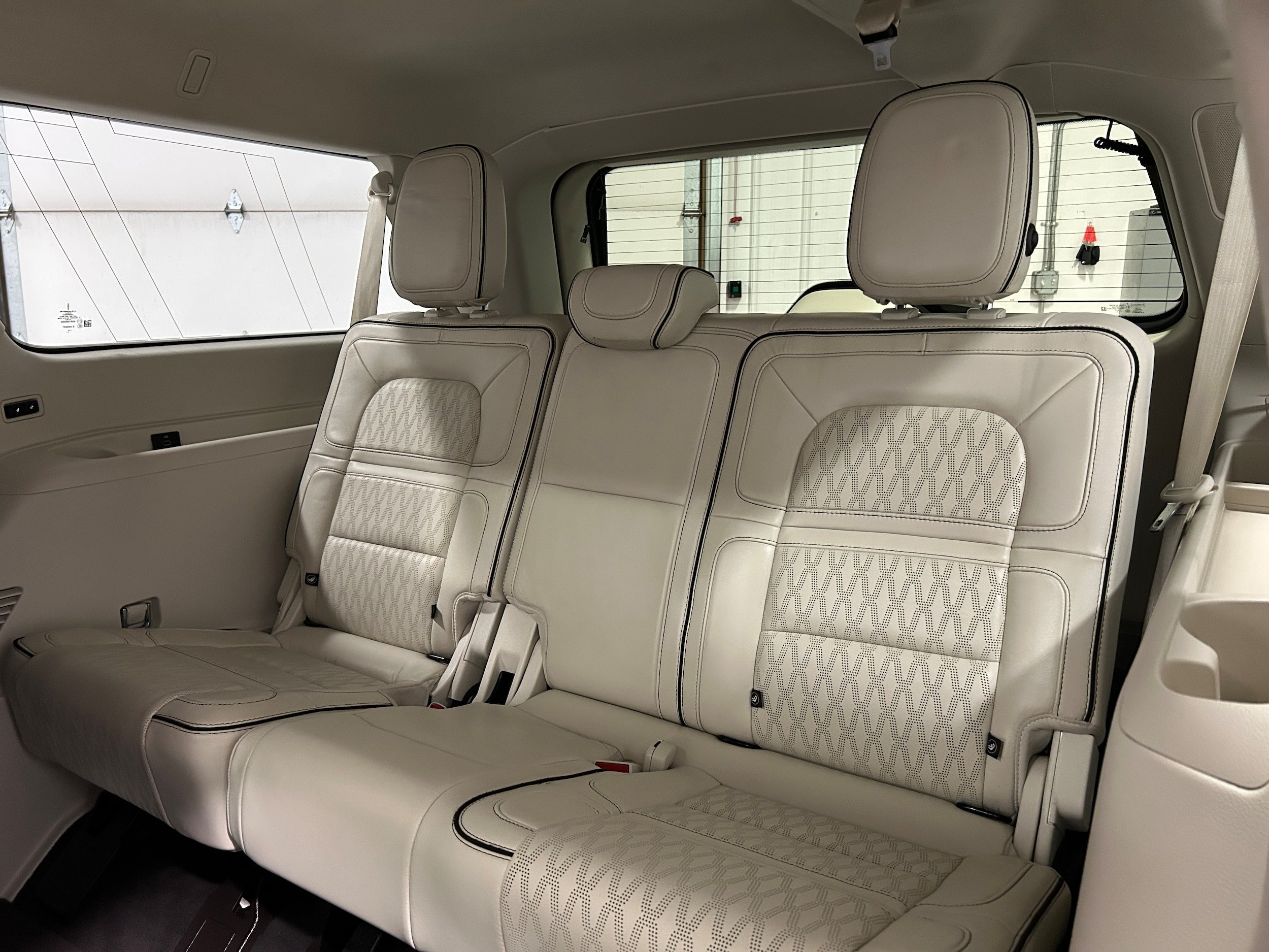 Used 2019 Lincoln Navigator L Black Label AWD/4WD image 34