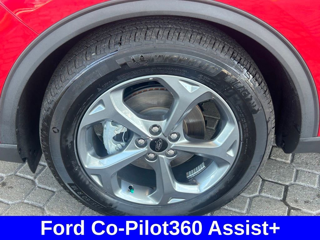 Used 2025 Ford Escape ST-Line w/ Equipment Group 301A image 19