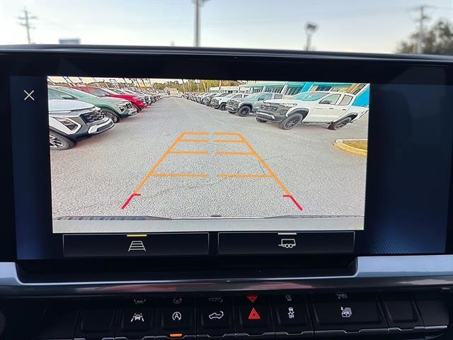 Used 2025 Chevrolet Silverado 1500 LT image 22