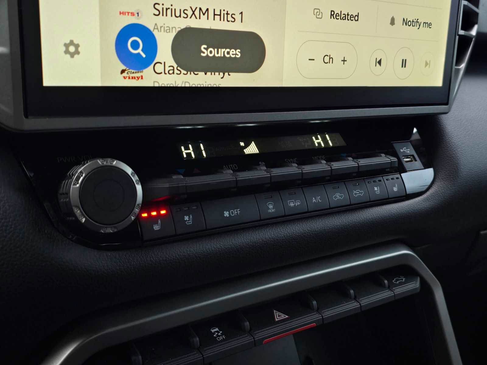 Certified 2025 Toyota Tundra Limited image 28