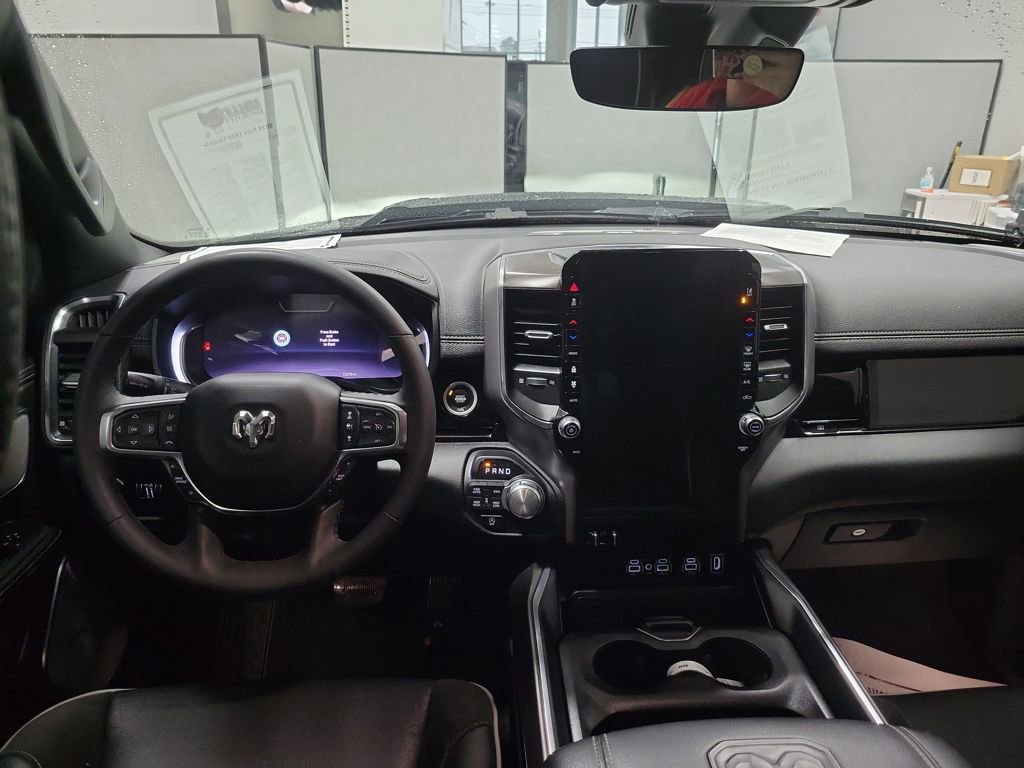 Used 2025 RAM 1500 Laramie w/ Night Edition video 3