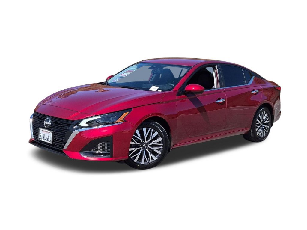 Used 2023 Nissan Altima 2.5 SV