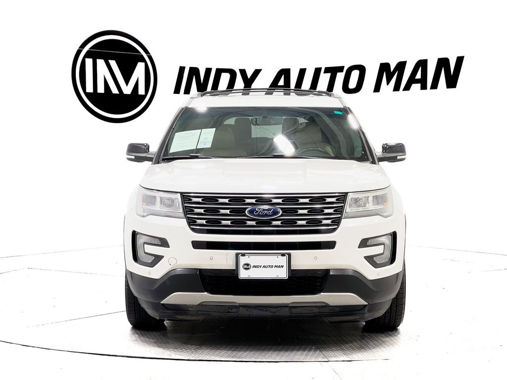 Used 2016 Ford Explorer XLT w/ Equipment Group 202A image 9