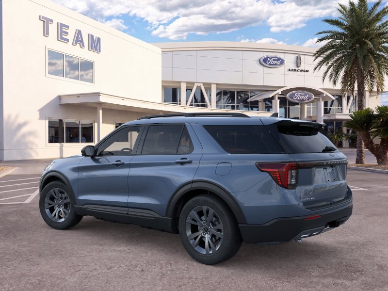 New 2026 Ford Explorer Active w/ Active Comfort Package AWD/4WD image 4