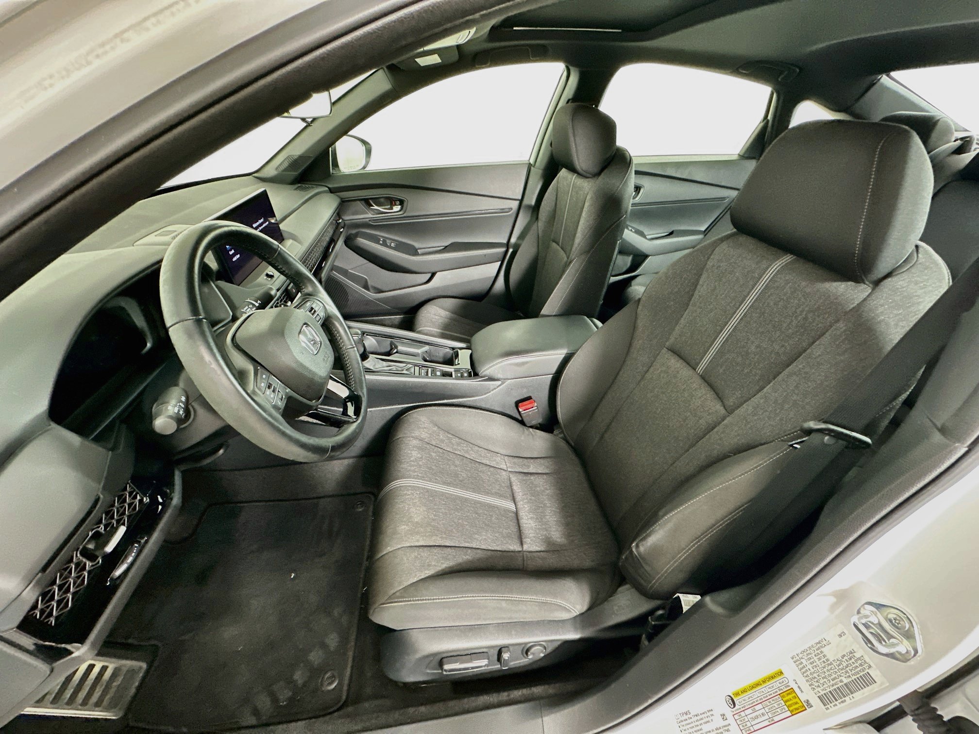 Used 2024 Honda Accord Sport image 13