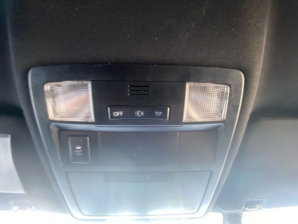 Used 2017 Toyota Tacoma TRD Sport w/ Tow Package (A/T) image 26