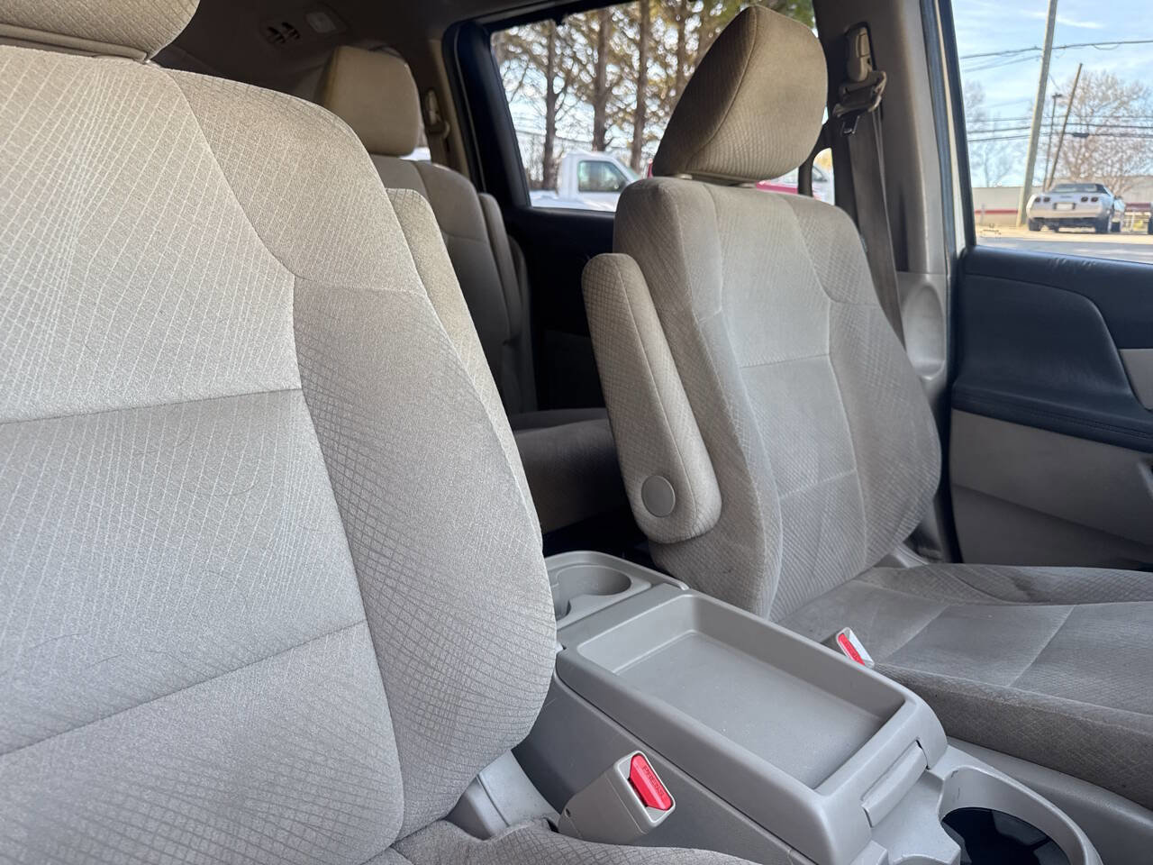 Used 2016 Honda Odyssey EX image 18